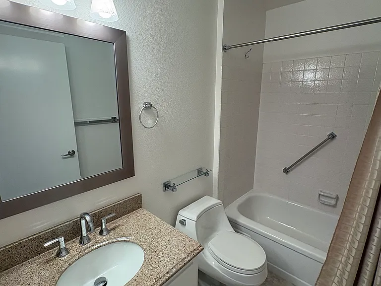17463 Plaza Dolores — Photo 12