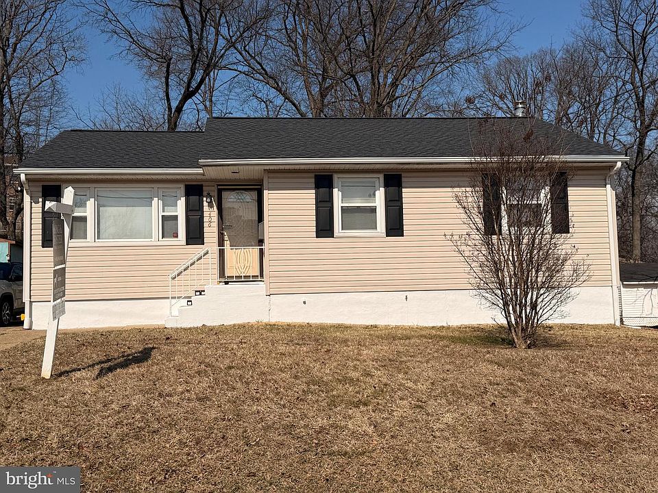 1st image of 406 Burwood Ave