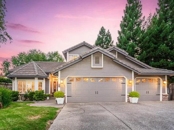 3510 Emerson Dr, Roseville, CA 95661