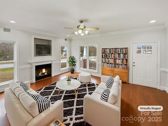 2nd image of 104 Tarrington Dr