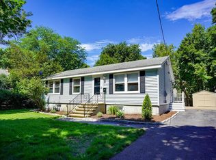 7 Deane St, Maynard, MA 01754
