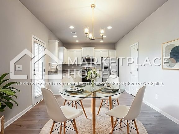 5th image of 218 Wl Miller Dr