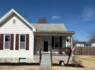 1718 N Upper 11th St, Vincennes, IN 47591