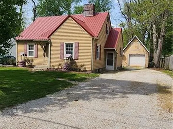 1011 E Franklin St, Clinton, MO 64735