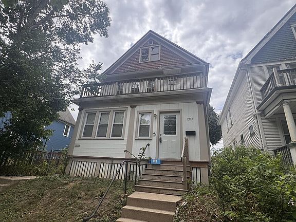 3rd image of 3055 N Bremen STREET