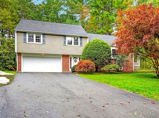 13 Cedar Ln, Medfield, MA 02052