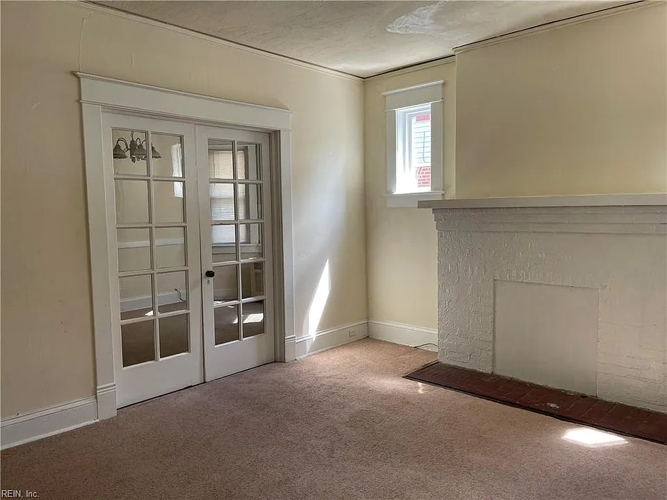 Doors leading to dining room