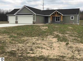 7636 Switch Back Trl, Buckley, MI 49620