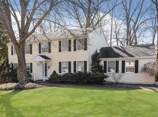 8671 Bayberry Dr NE, Warren, OH