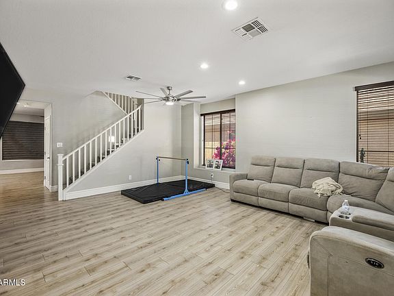 4th image of 3369 W Hemingway Lane