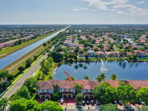 4919 SW 135th Ave, Miramar, FL 33027