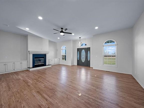 5th image of 17809 E 171st St