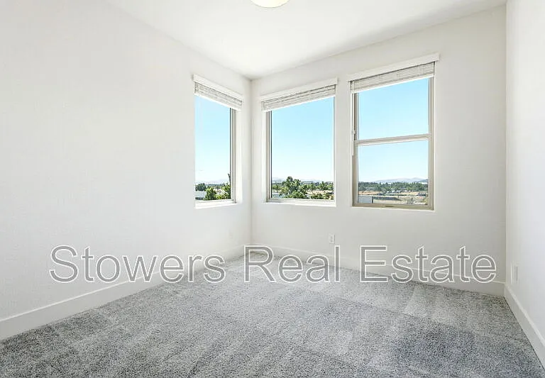 5527 Dublin Blvd — Photo 26