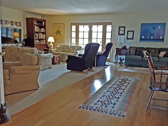 4th image of 37560 Cruces Dr