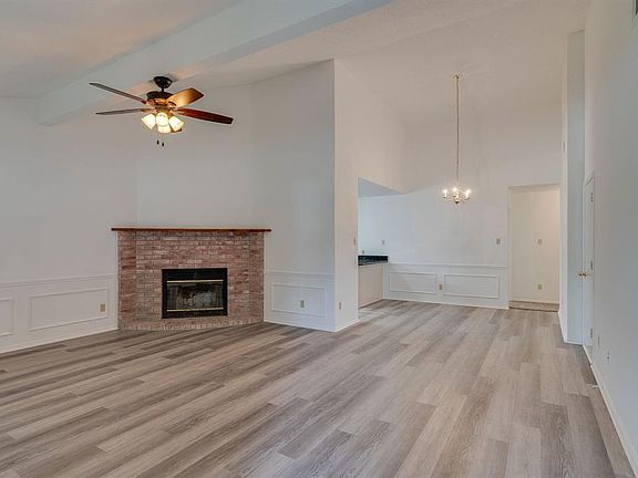 3rd image of 5017 Flat Creek Dr