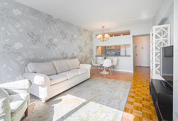 Rented by Level Group