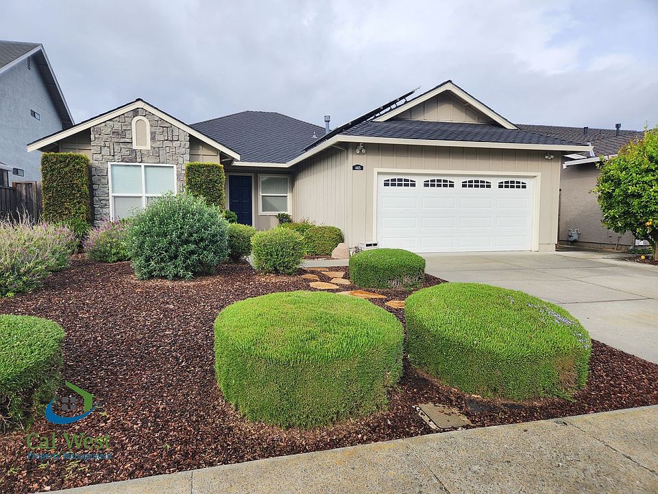 1st image of 4415 Desin Dr