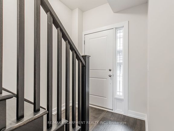 2nd image of 19 Picardy Dr #47