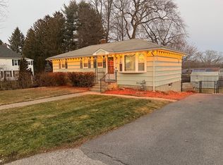 17 Middlesex Ave, Worcester, MA 01604