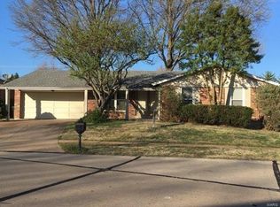 14356 Gillon Ct, Florissant, MO 63034