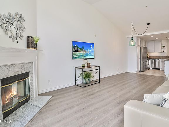 3rd image of 2713 Antonio Dr Unit 306