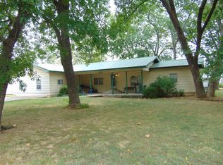 448 N Smith St, Vinita, OK 74301