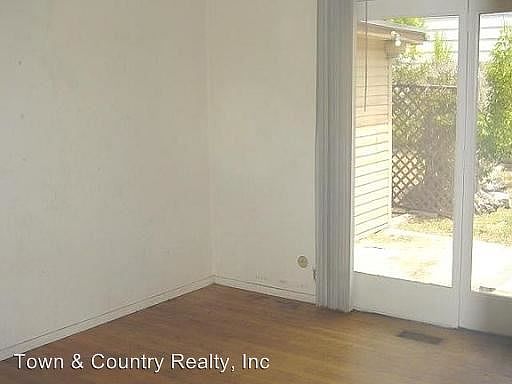2nd image of 1205 Widefield Dr