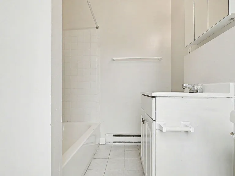 117 West Saratoga Street — Photo 13