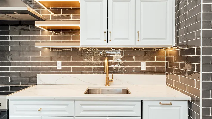 Rented by Nooklyn NYC LLC | media 17