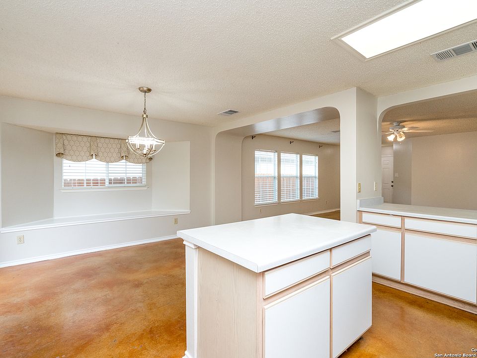 5731 bypass, San Antonio, TX 78244 | MLS #1946319 | Zillow