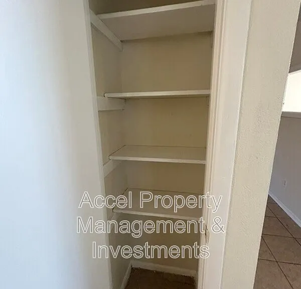 2409 Gumwood Ave #1 — Photo 7