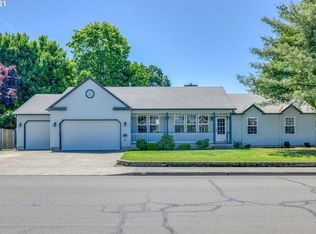 206 NE Milne Rd, Hillsboro, OR 97124