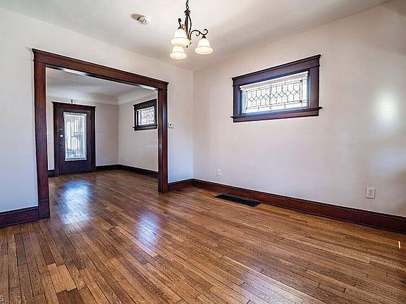 5th image of 1587 Lakeland Ave