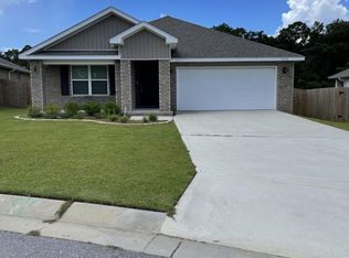 7539 Oak Lake Blvd, Pensacola, FL 32526