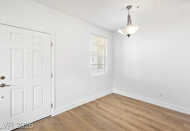 Entrance & dining room