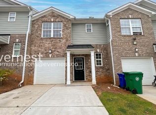 853 Langston Trce, Stone Mountain, GA 30083