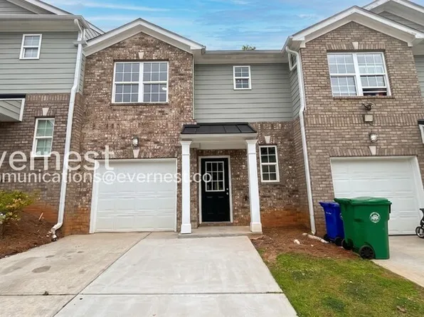 853 Langston Trce, Stone Mountain, GA 30083