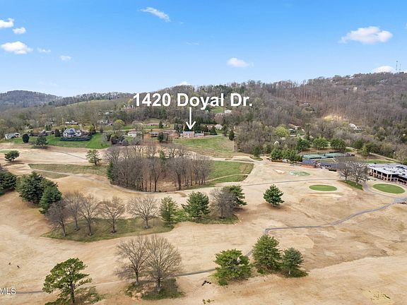 2nd image of 1420 Doyal Dr