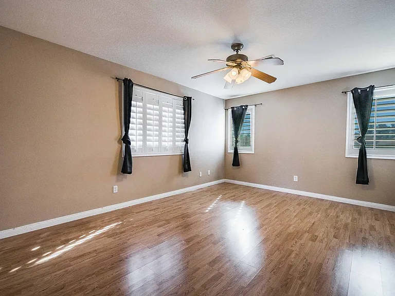 2921 Bayliner Ave — Photo 17