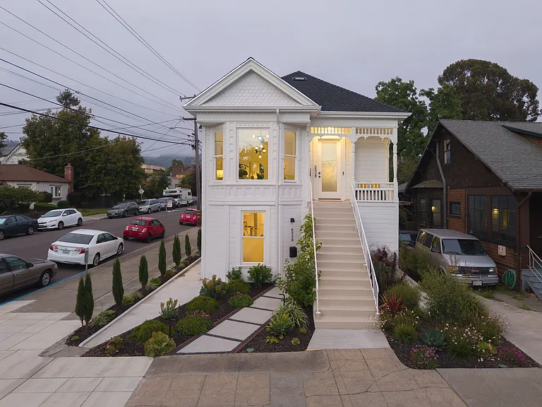 6528 Raymond St #6528 — Photo 19