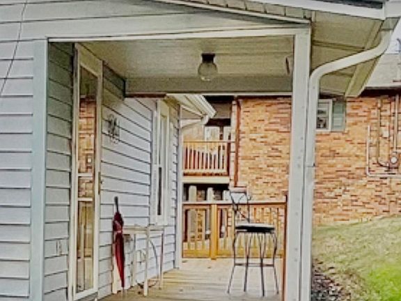 4th image of 115 Fletcher Dr #0