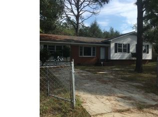 607 Samuel Dr, Spring Lake, NC 28390