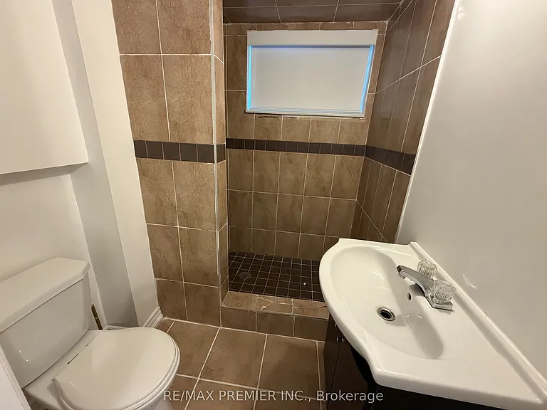 9 Blaydon Ave — Photo 19
