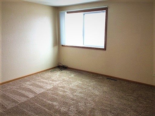 5th image of 2000 S Cleveland Ave #2030
