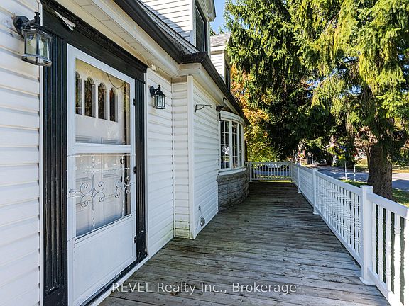 5th image of 7044 Leeming St