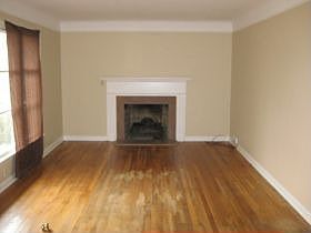 3rd image of 356 E 255th St