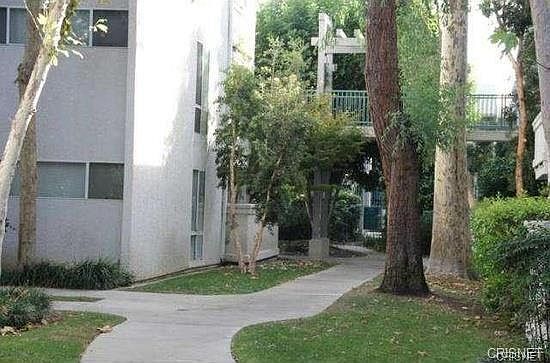 3rd image of 20134 Leadwell St Unit 234