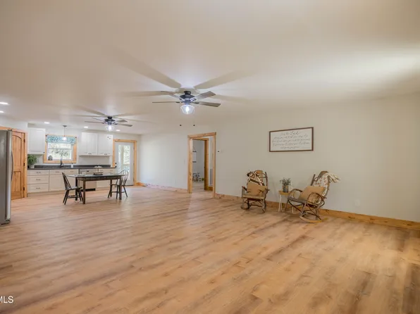 350 Possum Creek Rd, Greeneville, TN 37743