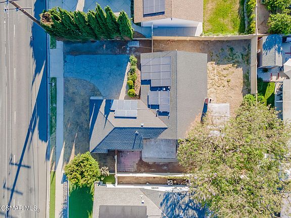 2nd image of 2145 E Cochran St