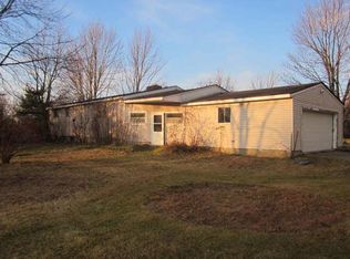 1001 W Bentley St, Chesaning, MI 48616